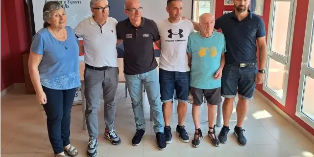 La Vuelta homenatja a l’atleta Marta Galimany al seu pas per Valls