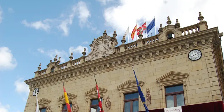 NOTA DE CONDENA DEL AYUNTAMIENTO DE IRUN