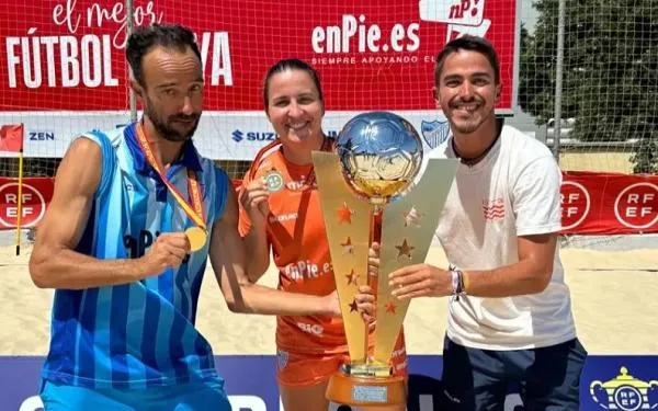 Jeroni Rañé, Néstor Villegas i Adriana Pérez, supercampions d’Espanya amb el CD Enpié Málaga
