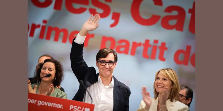 El PSC s'imposaria a les eleccions catalanes amb 39-45 escons, segons el CEO