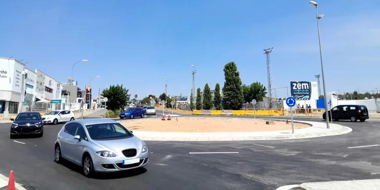 Entra en funcionament la nova rotonda de l'antiga carretera de la Riera