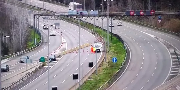 Els busos alternatius de Renfe sí que podran circular per l’autopista entre Martorell i Gelida malgrat les obres