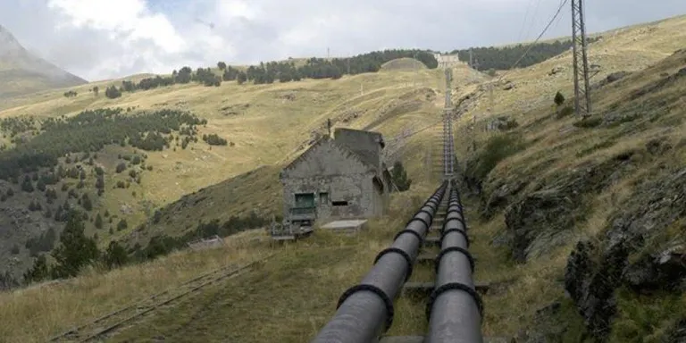 El jutjat de Tremp es declara competent pel litigi de l'IVA entre veïns de la Vall Fosca i Endesa