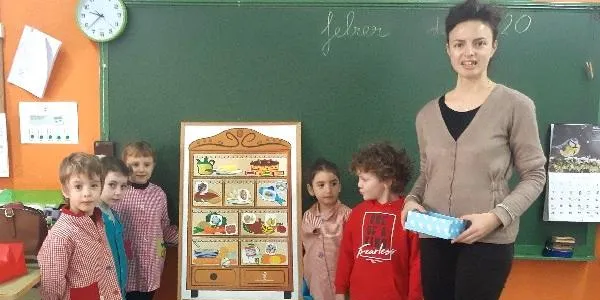 Els alumnes de P5 de l’escola La Portalada d’Altafulla reben un taller sobre alimentació saludable