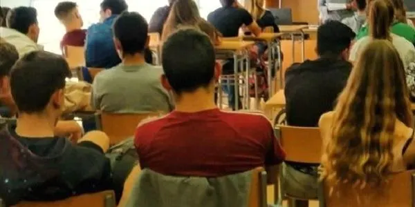 Una norantena d’alumnes de 4t d'ESO de l'Institut d'Altafulla afronten l'Avaluació d'Educació Secundària Obligatòria