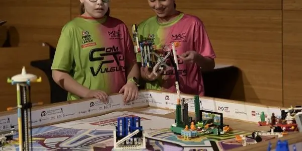 La URV impulsa la 14a edició de la First Lego League, aquest dissabte