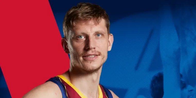 Artem Pustovyi deixa el Barça