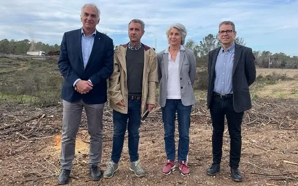 Les 40 hectàrees cremades al setembre a la T-202 entre La Nou i Salomó afavoreixen la neteja del bosc per minimitzar el risc d’incendi