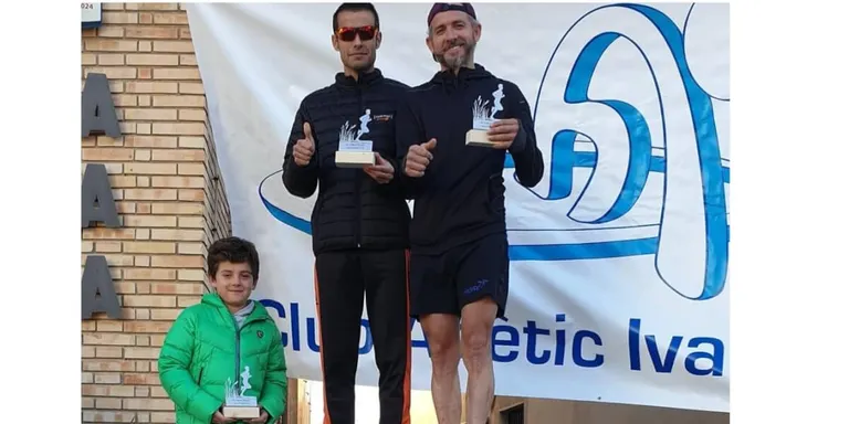 L'equip Stargardt Go!, a la Volta a l'Estany d'Ivars-Vilasana
