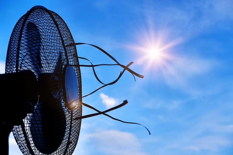 La primera onada de calor de l’estiu arribarà a Catalunya aquest dimecres