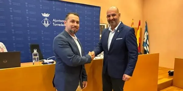 Pren possessió el nou regidor d’ERC a l’Ajuntament de Torredembarra