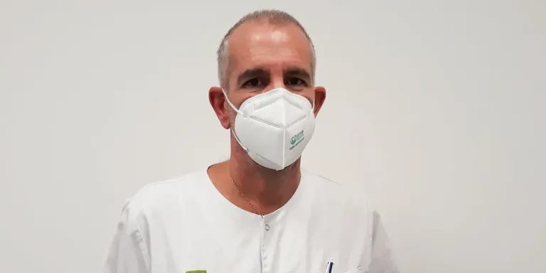 Dr. Oscar del Río: "A l'Hospital de Calella ja notem l'empitjorament de les dades COVID-19 que hi ha a nivell global"