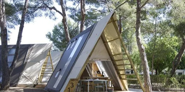 El Càmping Tamarit Beach Resort, l'allotjament més ben valorat entre els càmpings de tota Europa