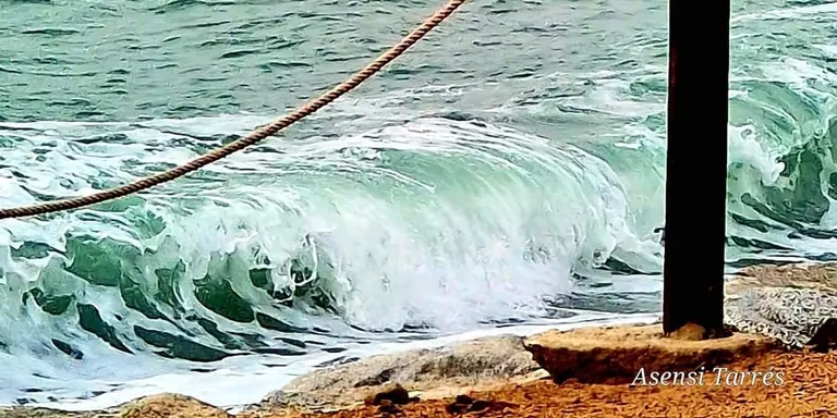 Compte avui amb l'estat de la mar per la mar de fons