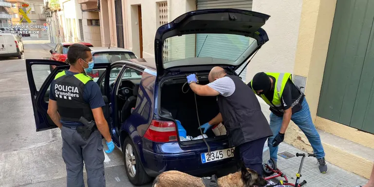 La Guàrdia Civil desmantella una banda de traficants que operava al l'Alt Maresme i la Selva