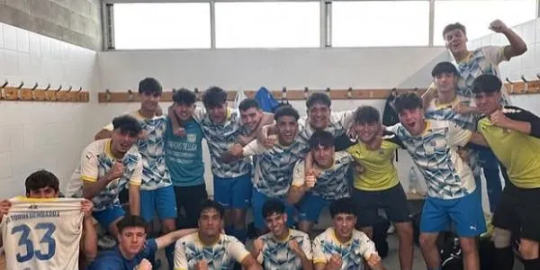 El Juvenil ‘A’ de la Torre assalta el camp del Cambrils Unió ‘B’ i manté les opcions de salvar-se