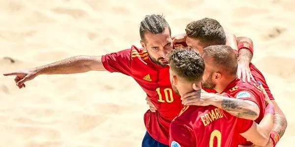Els torrencs Eliott Mounoud, Llorenç Gómez i Eduard Suárez afronten el dia clau per jugar la Copa del Món