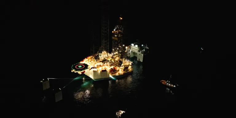 El pous del magatzem submarí de gas Castor ja estan aïllats amb la col·locació dels primers taps de fons
