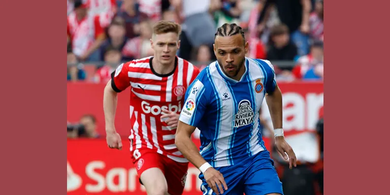 El Girona FC s'emporta el derbi davant l'RCD Espanyol (2-1)