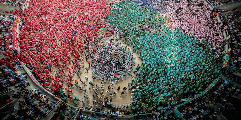 El Concurs de Castells implanta un sorteig per facilitar un accés més just a les entrades