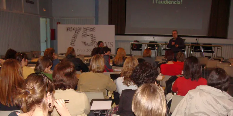 Els professors de l'Alt Urgell afronten el repte d'aplicar les TIC a l'escola