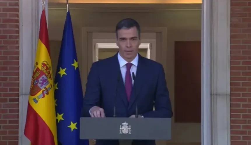 Pedro Sánchez anuncia que continua com a president: "Continuaré amb més força"