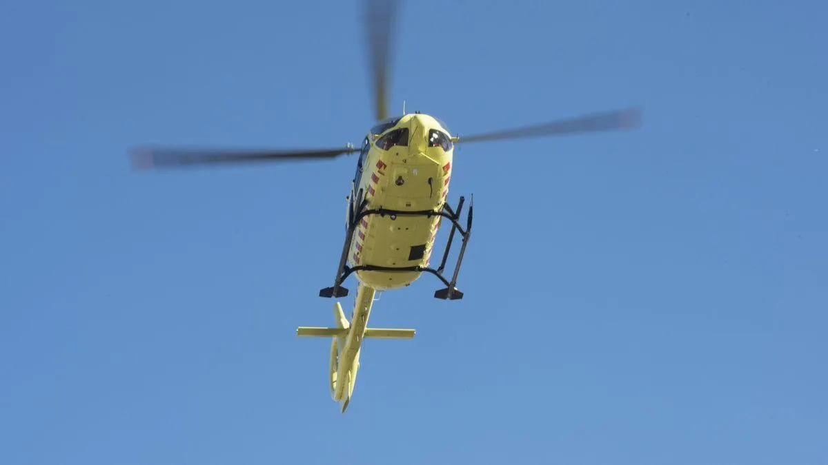 Un accident entre un vehicle i un infant amb bicicleta a Caldes no ocasiona cap ferit greu