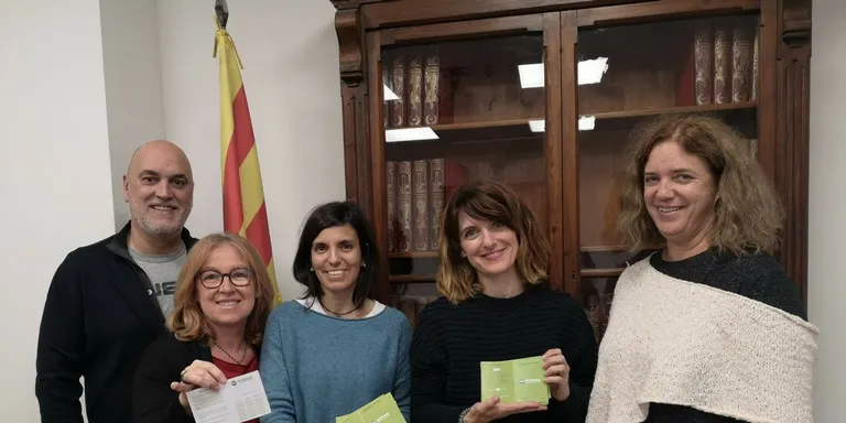 Humana recull 70 tones de roba usada a Vilassar de Mar i dóna 70 bons d’ajuda social a l’Ajuntament.