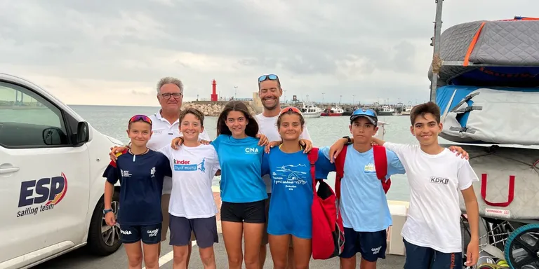 L’equip espanyol d’Optimist entrena a Cambrils abans del Campionat Europeu a Dinamarca