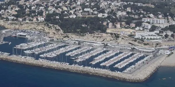 El Port de Torredembarra continua avançant en els treballs de remodelació