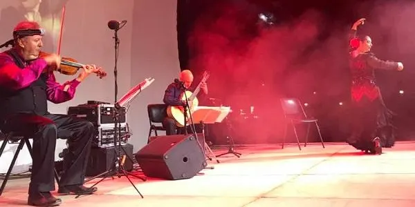 La música i la dansa espanyola pugen a l'escenari de la plaça de l'Església d'Altafulla, aquest divendres