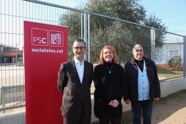 El PSC ha celebrat aquest matí una roda de premsa a Caldes per parlar d’inversions en l’àmbit educatiu