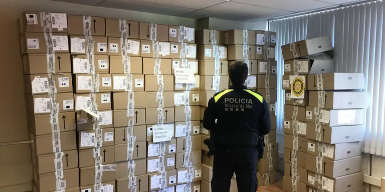 La Policia Local deté una persona per diversos delictes