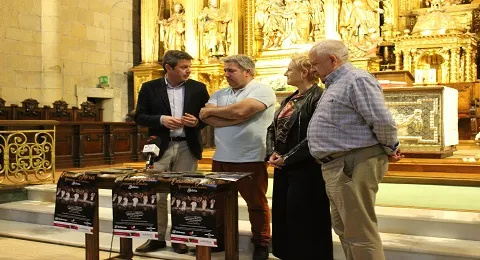 EL ENSEMBLE DE MOXOS VULVE A LA PARROQUIA DEL JUNCAL DIEZ AÑOS DESPUÉS