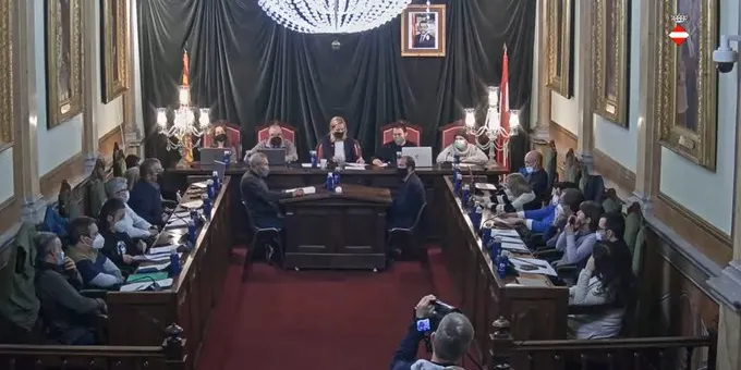 Junts, ERC i la CUP recolzen el cànon de residus