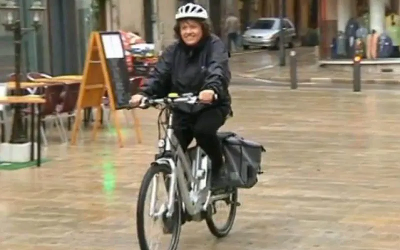 Una Cursa de Transports passada per aigua posa el punt i final a la Setmana de la Mobilitat Sostenible i Segura