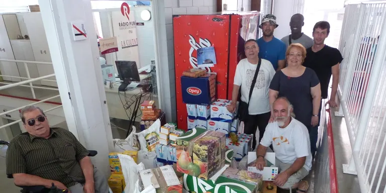 Ràdio Rubí torna a ser punt de recollida de 'La Fam no fa vacances'