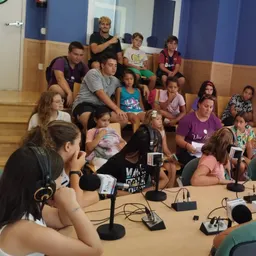 #553 - Entrevista als infants participants al Casal d'Estiu (mitjans) - episode art