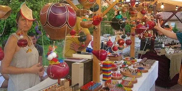 La XX Fira d’Artesans d’Altafulla torna a centrar els seus esforços en el públic infantil