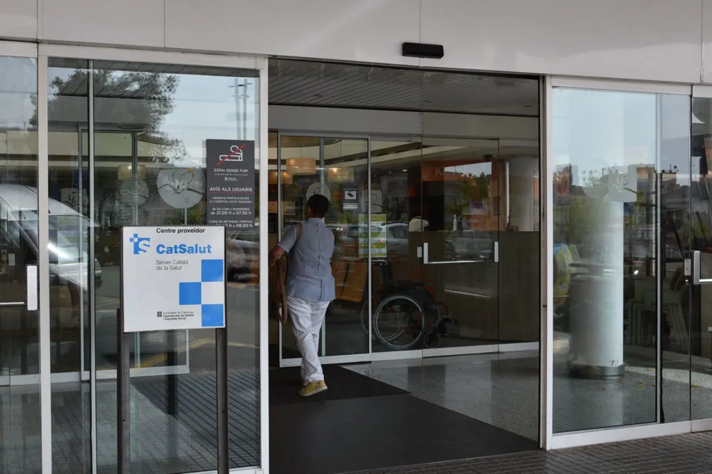 Continuen els ingressos COVID als Hospitals de Calella i Blanes, amb un lleuger descens