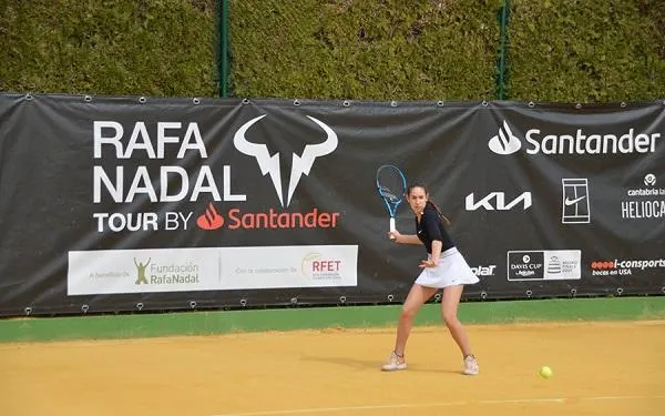 La tennista Anna Ortiz avança amb pas ferm en la 3a prova del Rafa Nadal Tour