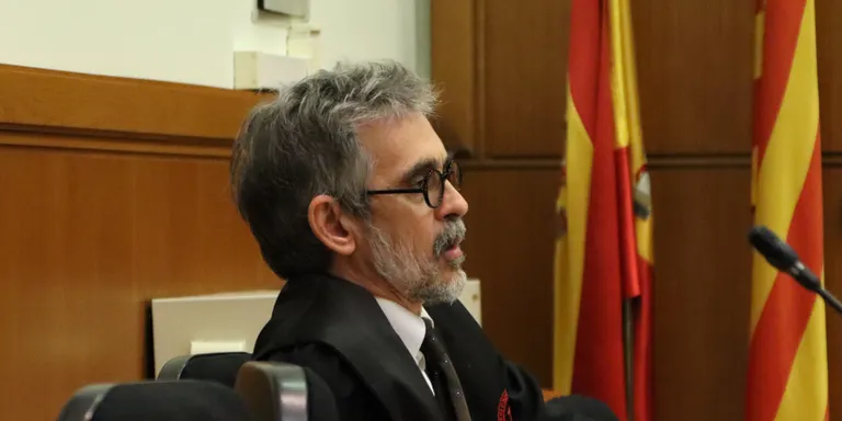 La jutgessa conclou la instrucció i processa Dani Alves per violació a una noia a la discoteca Sutton de Barcelona