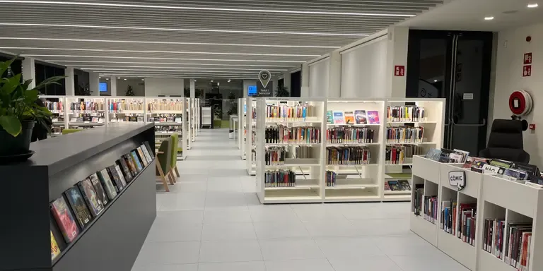 La Biblioteca de Cubelles presenta una nova biblioagenda plena d’activitats per al mes de novembre