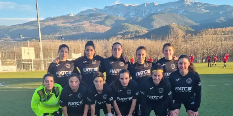 El Futbol Club Pirineus supera l'Alpicat (1-0) i s'apropa al líder