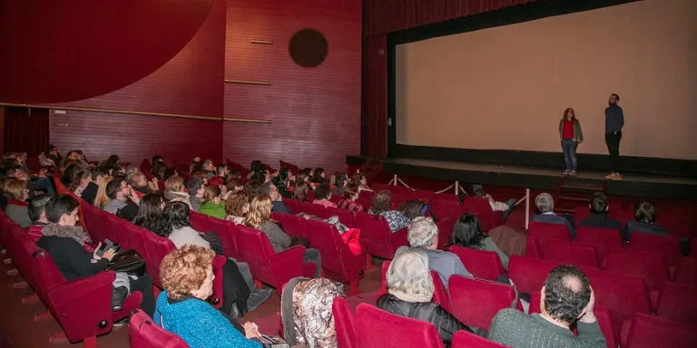 Èxit del cinefòrum d’El fotógrafo de Mathausen