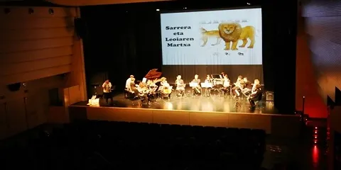 CINE EN EUSKERA Y CONCIERTOS PEDAGÓGICOS PARA ALUMNOS DE PRIMARIA E INFANTIL