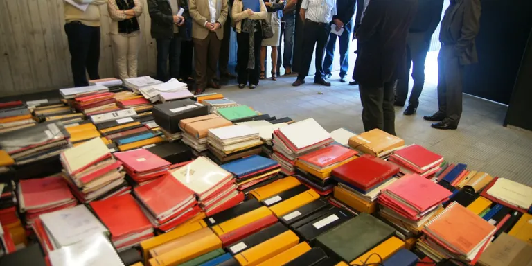 Els alcaldes de l'Alt Urgell coneixen el nou Arxiu Comarcal