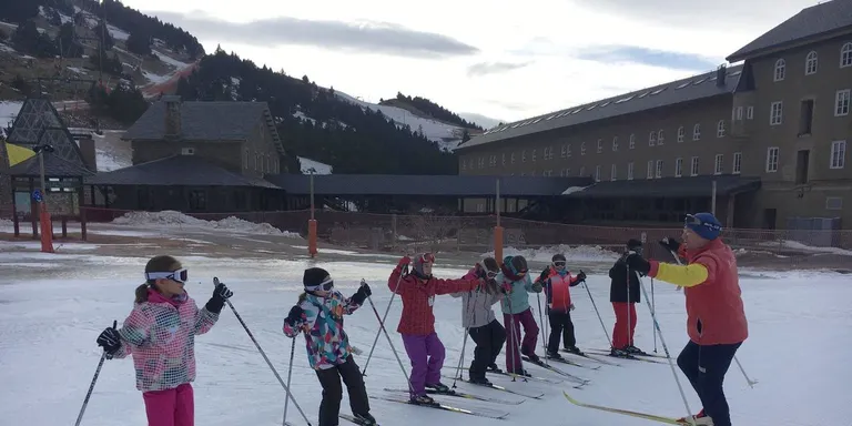 Els Consells Esportius de l'Alt Pirineu i Aran ajornen l'Esport Blanc Escolar per impagaments del Govern