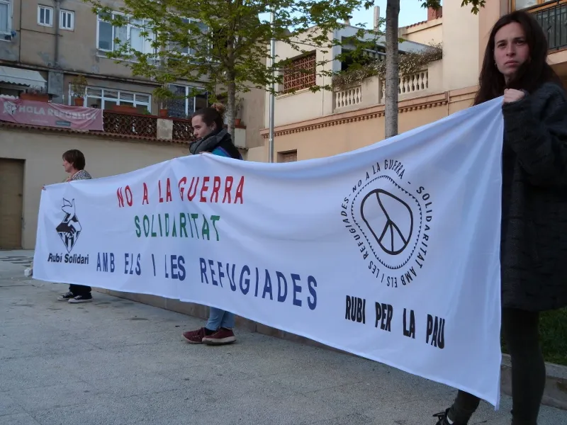 La concentració per la Pau s'ha fet aquest dijous a la plaça de l'Ajuntament