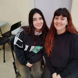 Entrevista amb Marta Sánchez i Ester Bellido, veïnes de Barberà i "picaporteres" - episode art